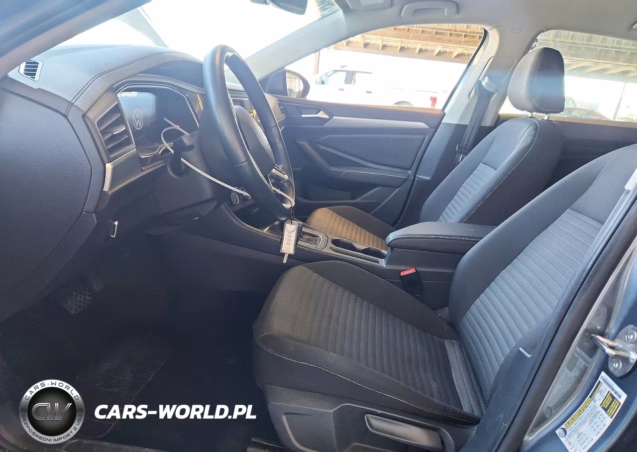 2024 Volkswagen Jetta S VIN:3VW5M7BU8RM078360 - 7
