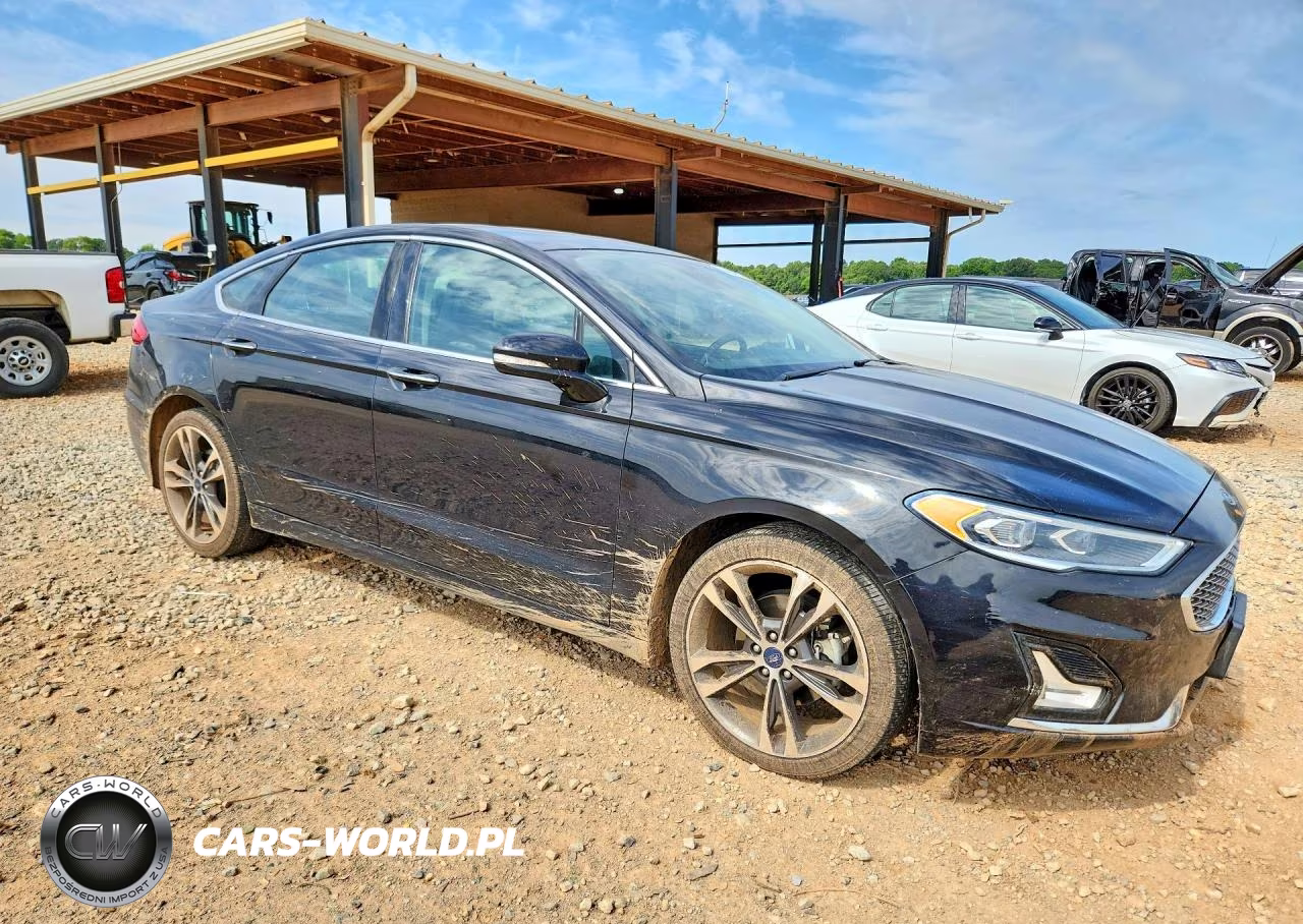 2020 Ford Fusion Titanium VIN:3FA6P0D91LR174619 - 4