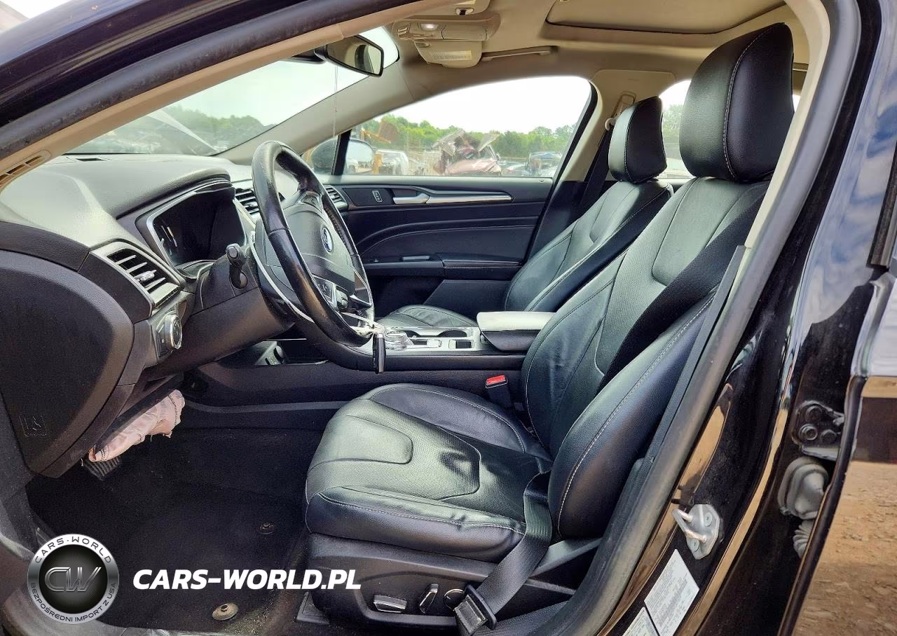 2020 Ford Fusion Titanium VIN:3FA6P0D91LR174619 - 7