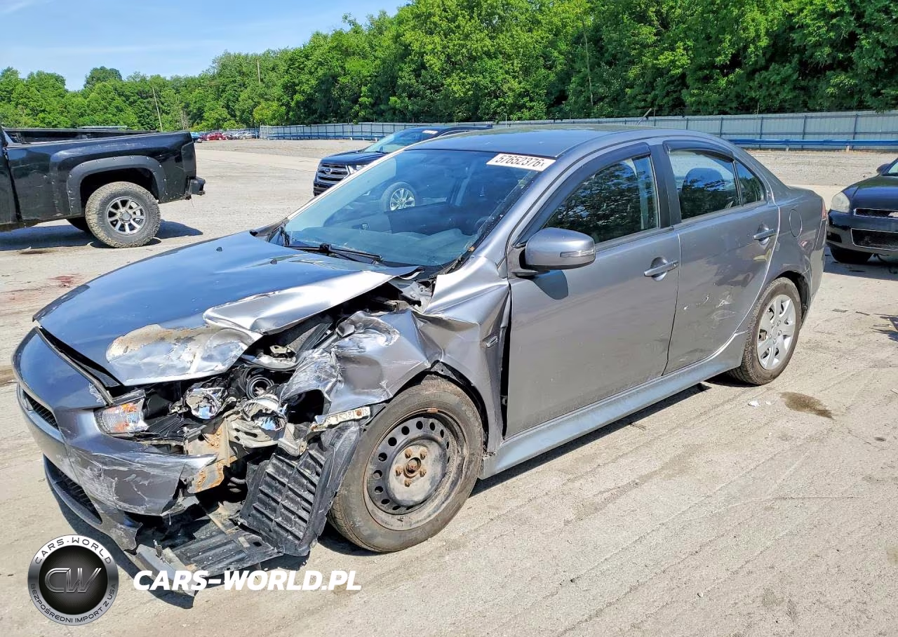 2015 Mitsubishi Lancer Es – zdjęcie 1 z 12