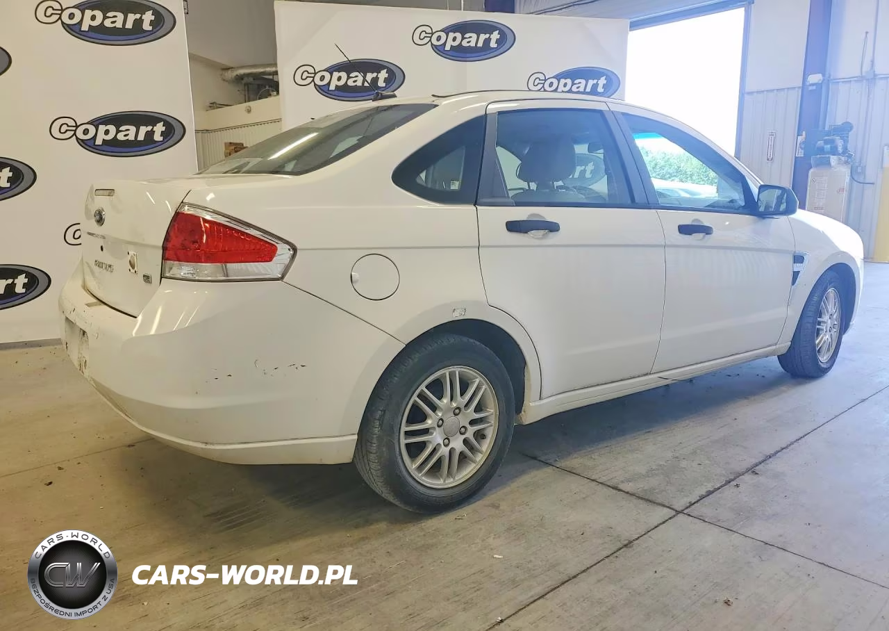 2008 Ford Focus Se VIN:1FAHP35N18W182651 - 3