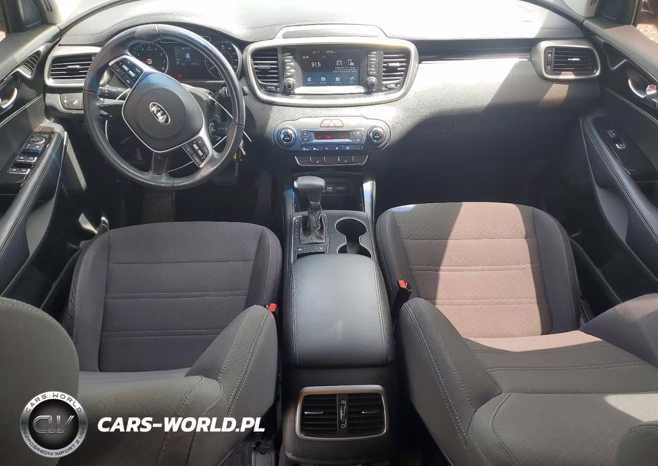 2019 Kia Sorento S V6 VIN:5XYPG4A59KG591082 - 8