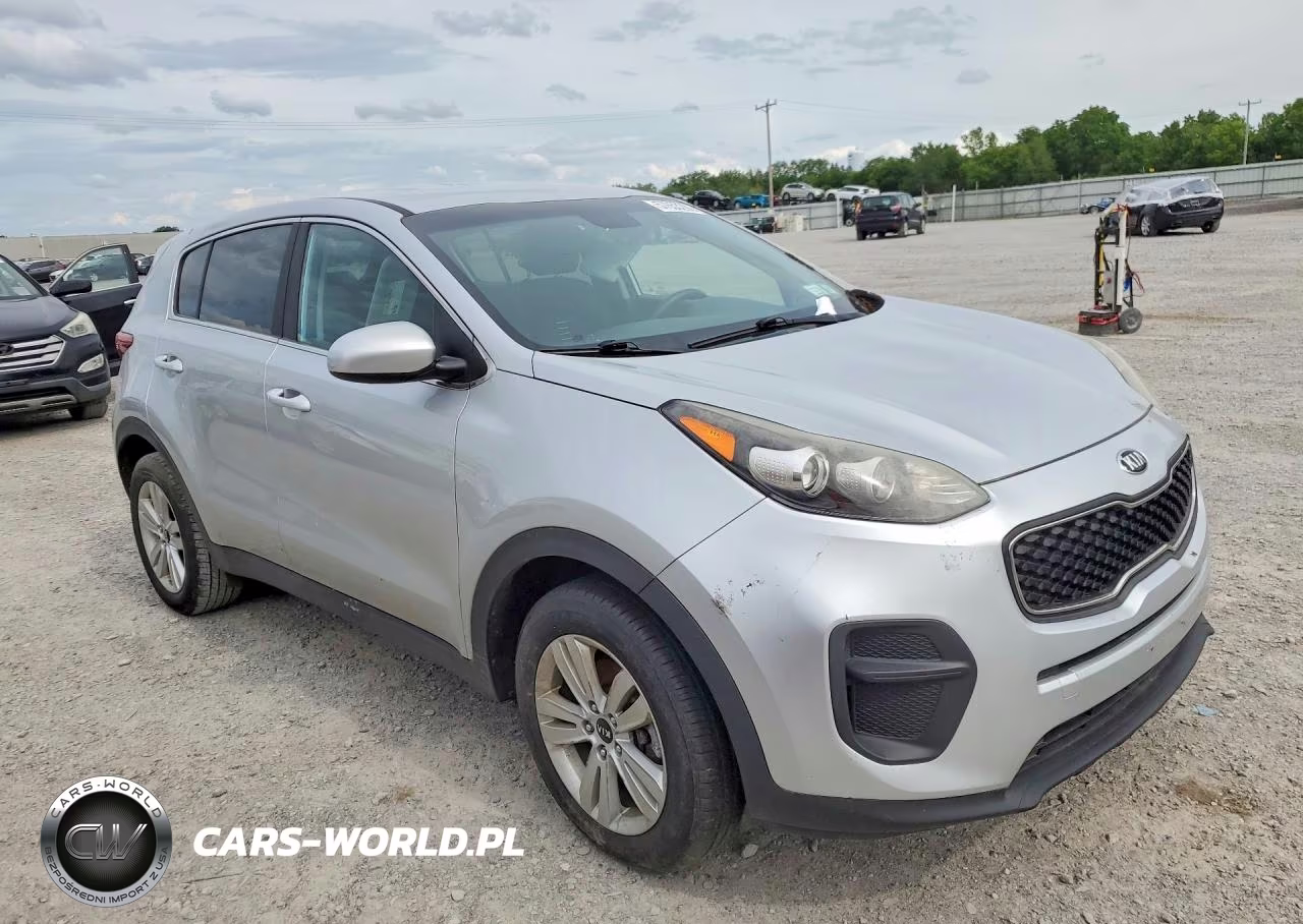 2018 Kia Sportage Lx VIN:KNDPM3AC7J7380444 - 4