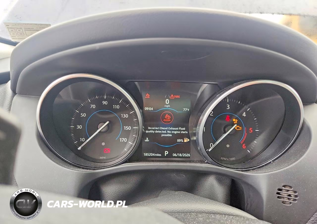 2018 Jaguar F-Pace Premium VIN:SADCJ2FN0JA254171 - 9