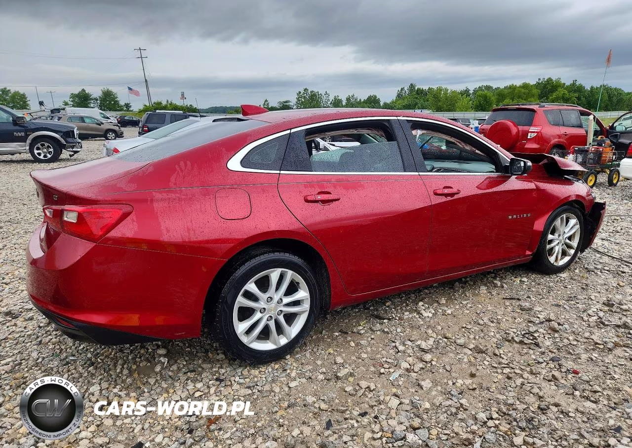 2016 Chevrolet Malibu Lt VIN:1G1ZE5ST3GF326081 - 3