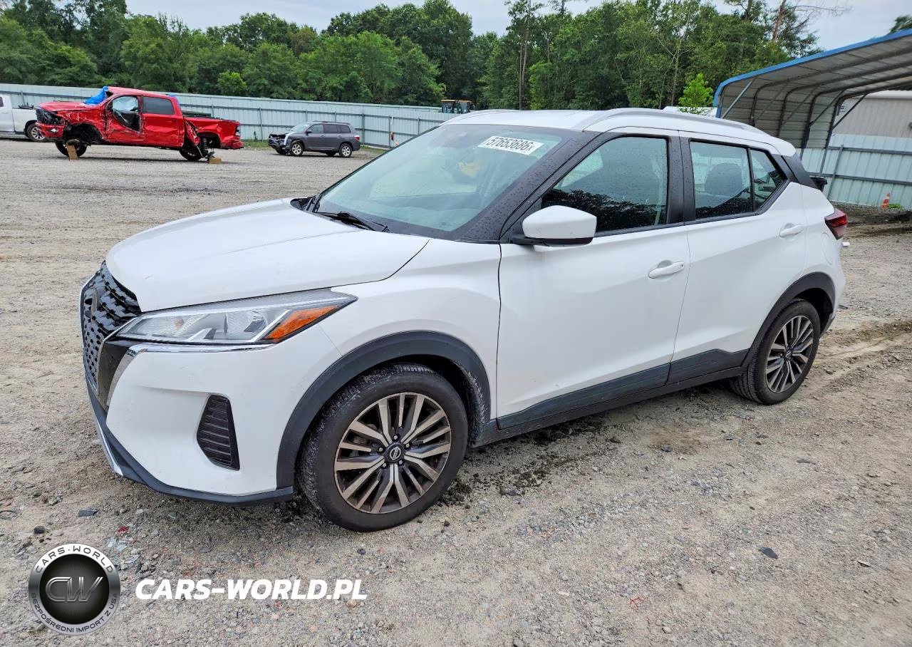 2021 Nissan Kicks Sv