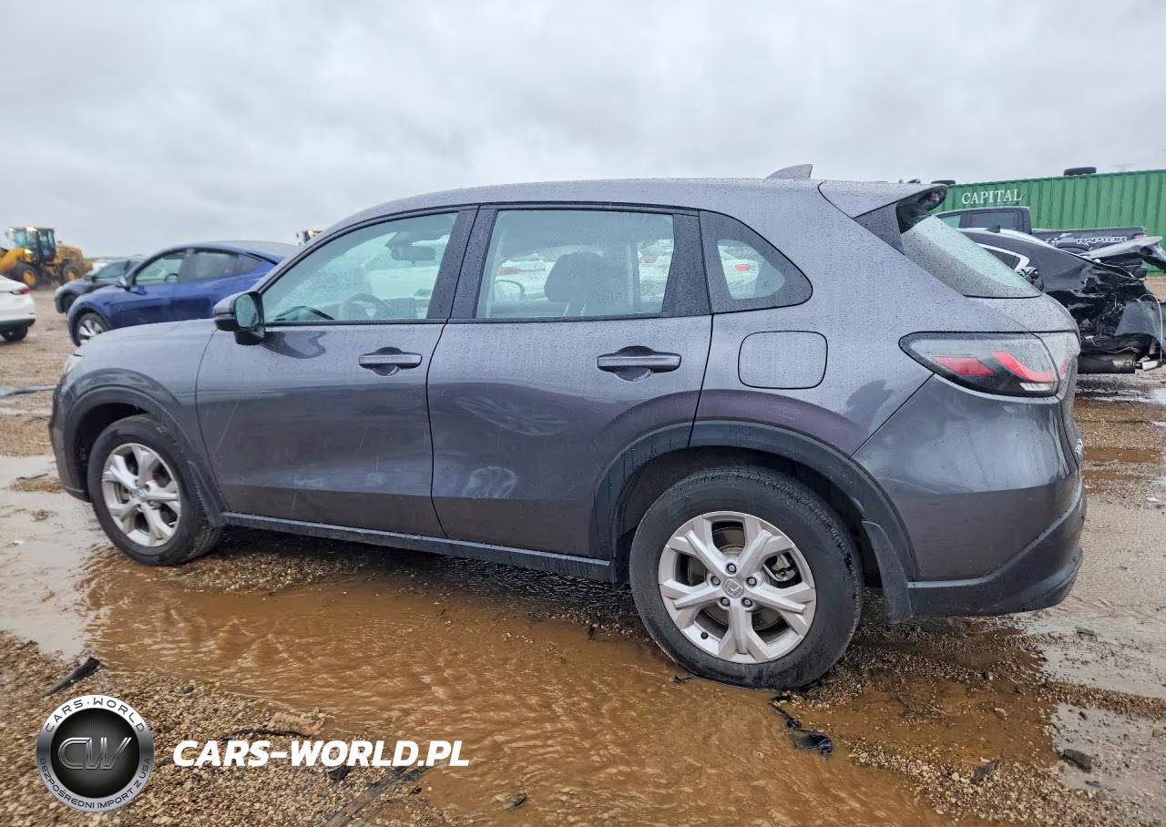 2024 Honda Hr-V Lx VIN:3CZRZ2H31RM758697 - 2