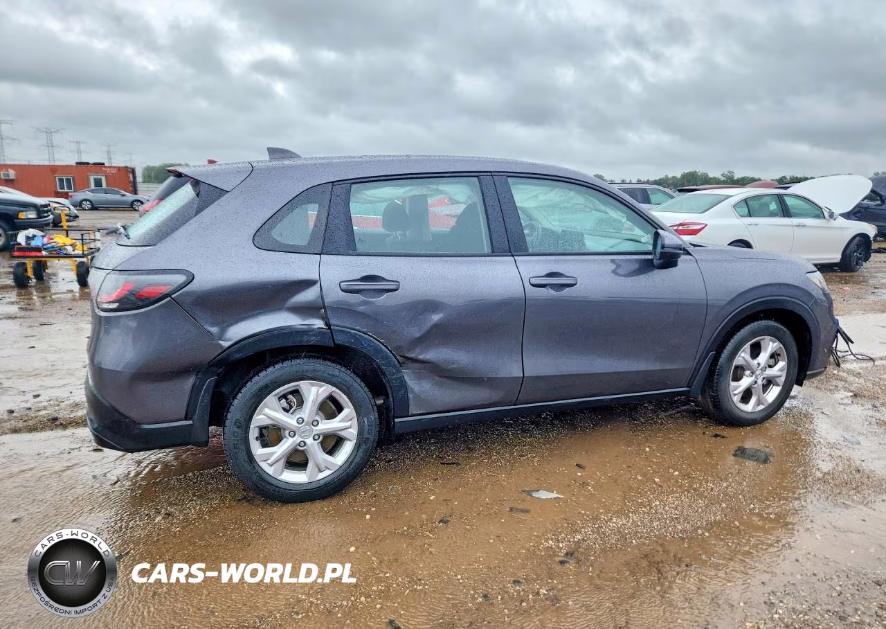 2024 Honda Hr-V Lx VIN:3CZRZ2H31RM758697 - 3