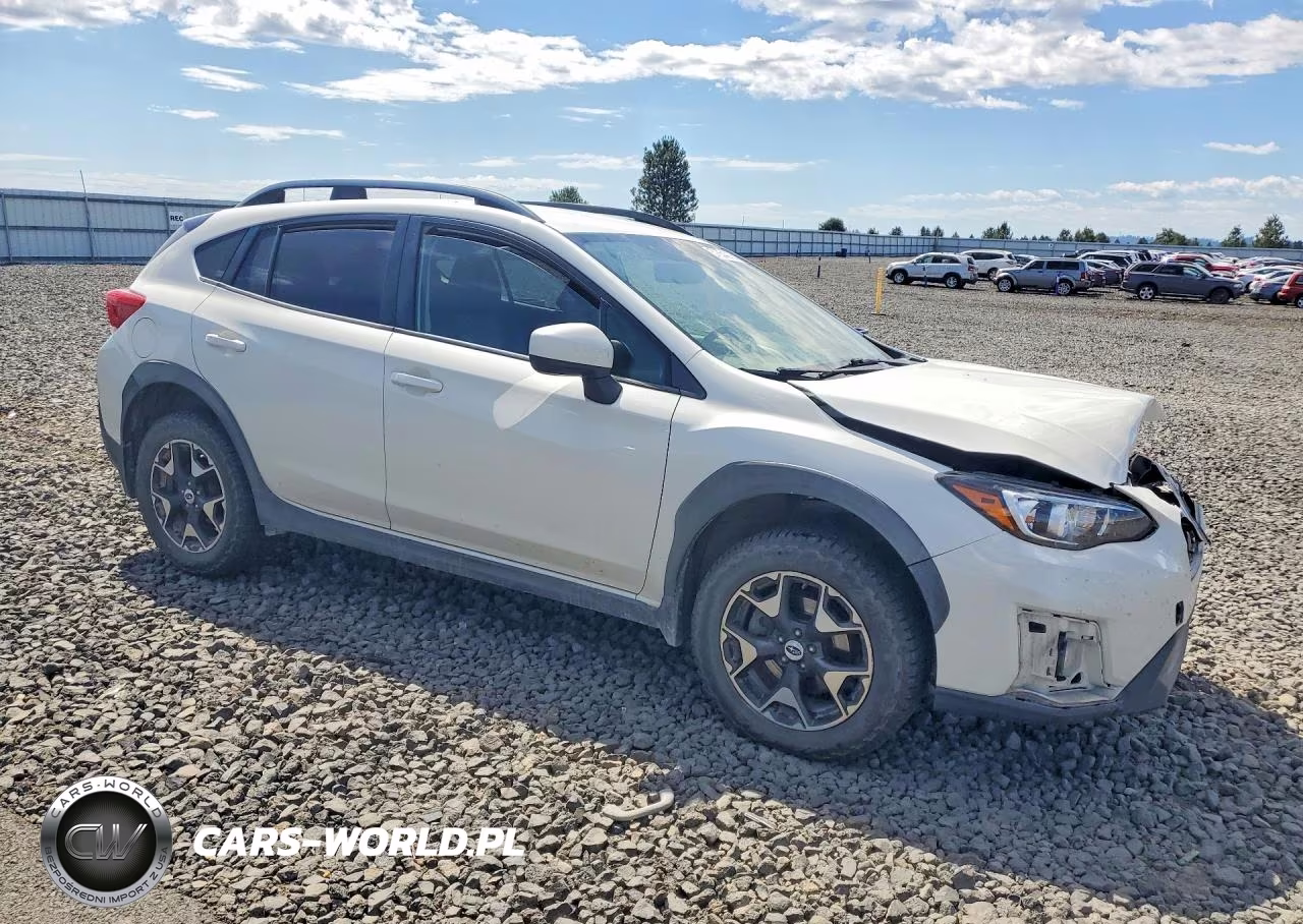 2018 Subaru Crosstrek Premium VIN:JF2GTABC0JH209729 - 4