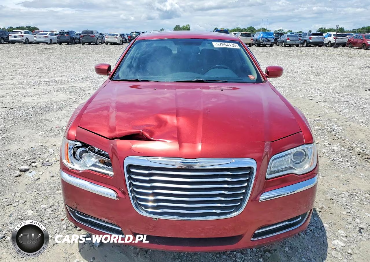 2012 Chrysler 300 VIN:2C3CCAAG1CH289173 - 5
