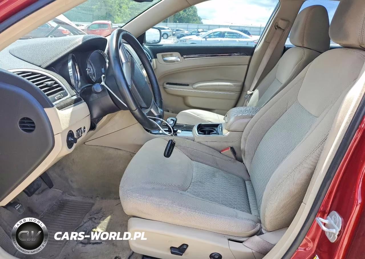 2012 Chrysler 300 VIN:2C3CCAAG1CH289173 - 7