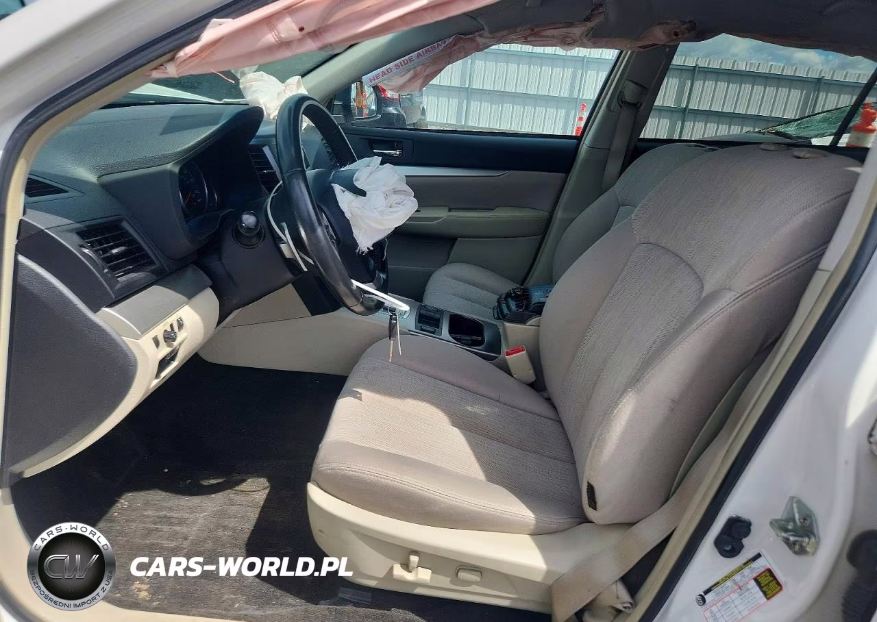 2013 Subaru Outback 2.5I Premium VIN:4S4BRCCC2D3270241 - 7