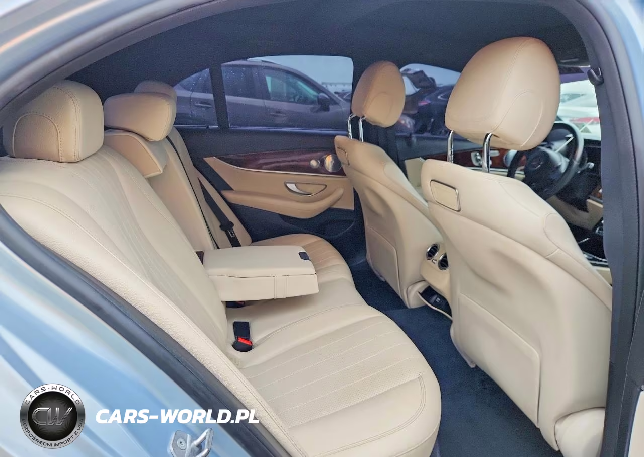 2018 Mercedes-Benz E 300 VIN:WDDZF4JB4JA358989 - 10