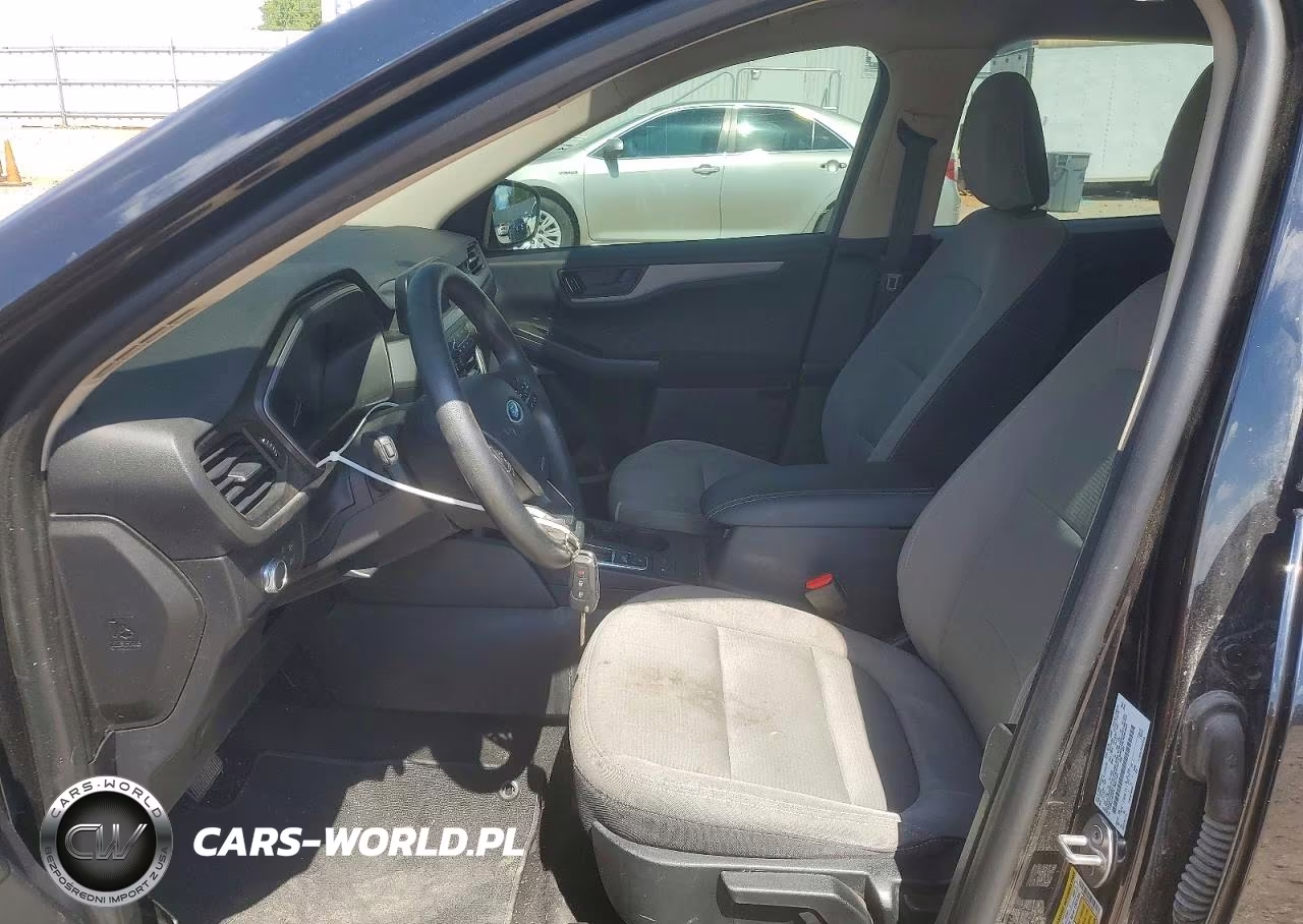 2020 Ford Escape S VIN:1FMCU0F63LUB41120 - 7