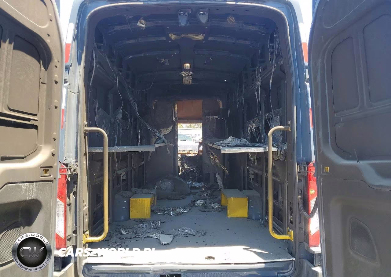 2019 Ford Transit T-250 Delivery Van VIN:1FTYR3XM1KKB73682 - 10