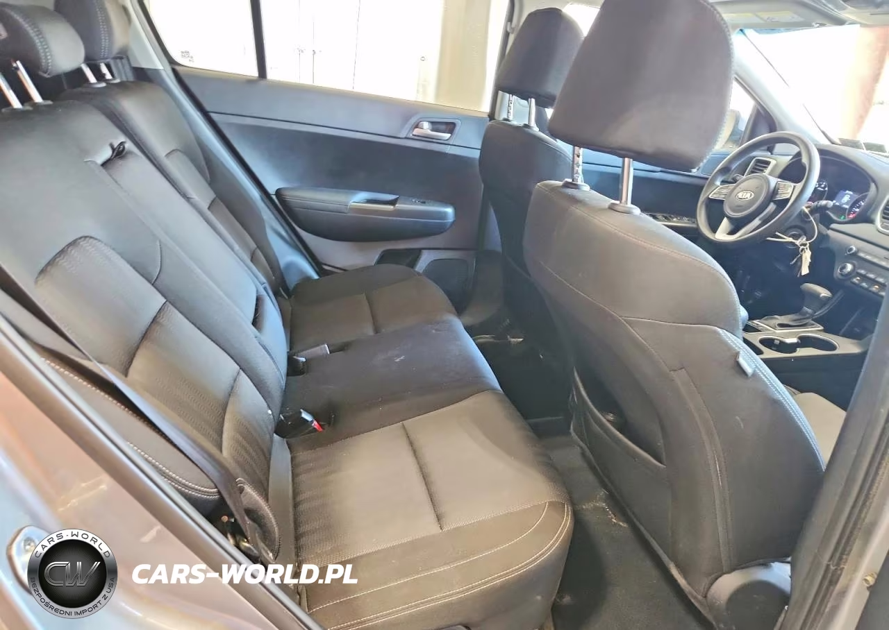 2020 Kia Sportage Lx VIN:KNDPMCAC1L7669953 - 10