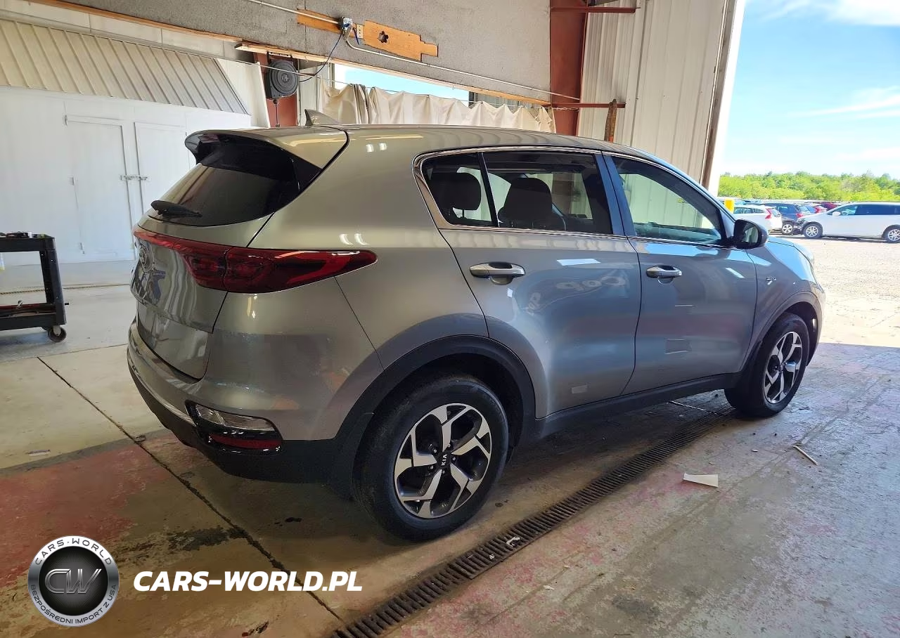 2020 Kia Sportage Lx VIN:KNDPMCAC1L7669953 - 3