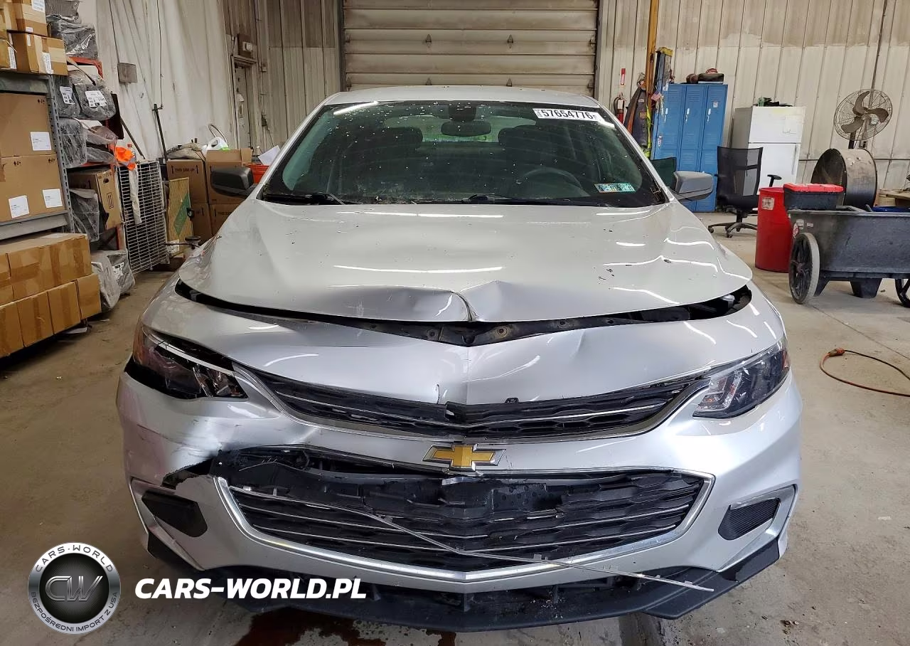 2018 Chevrolet Malibu Ls VIN:1G1ZB5ST8JF245335 - 5