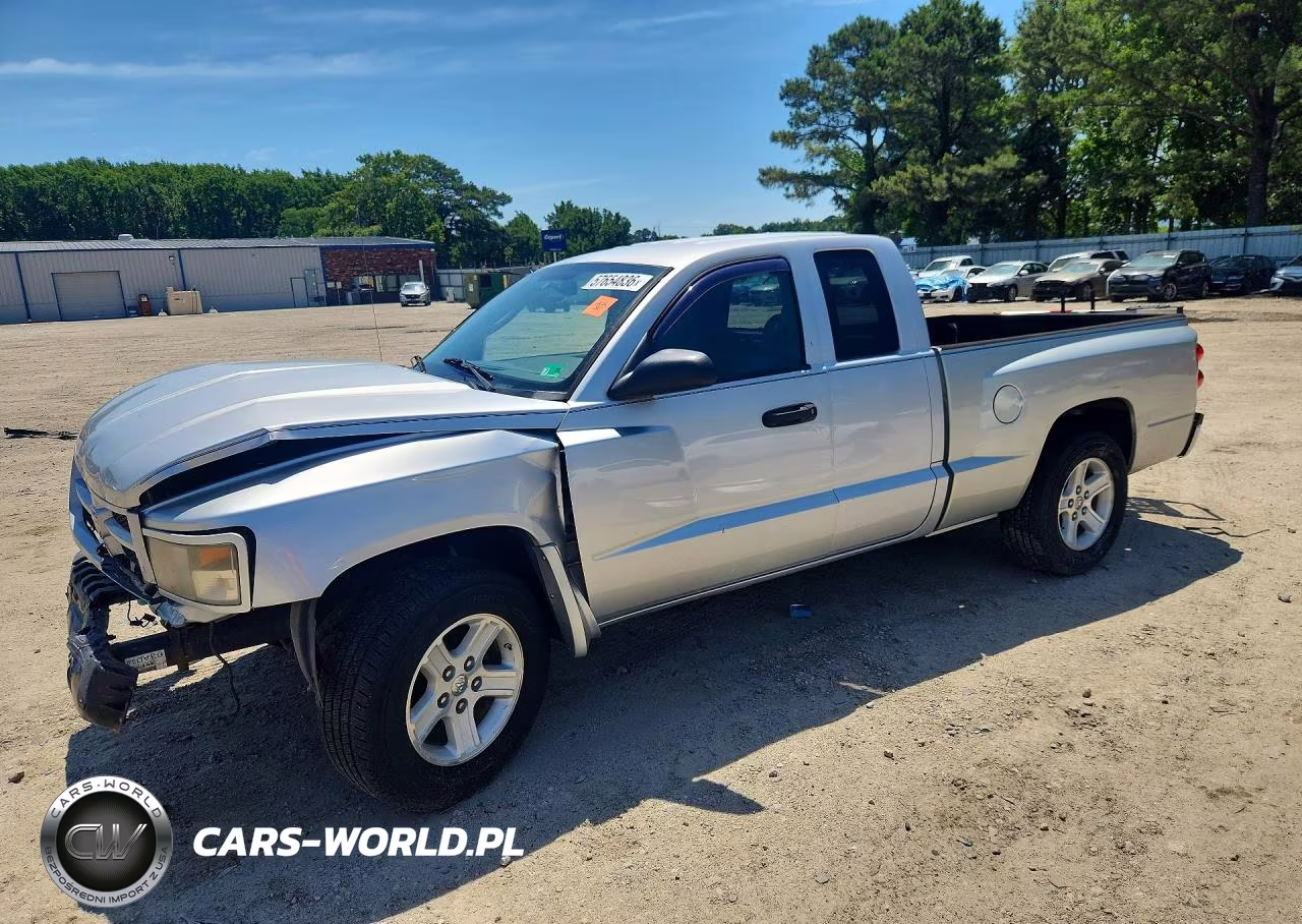 2009 Dodge Dakota Sxt – zdjęcie 1 z 13