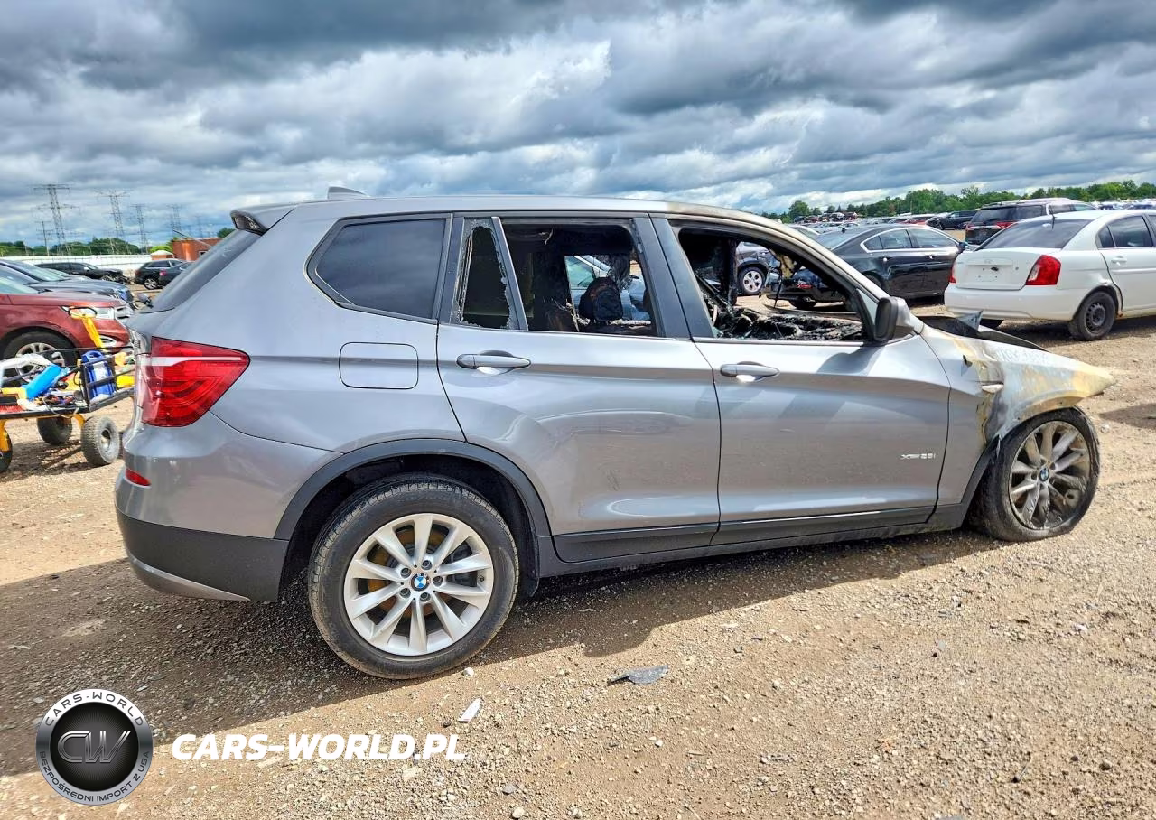 2014 BMW X3 xDrive28I VIN:5UXWX9C52E0D36002 - 3