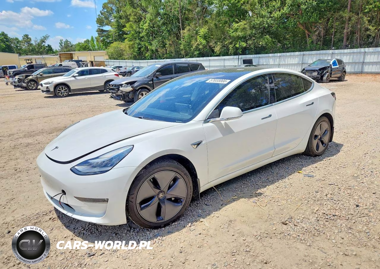 2020 Tesla Model 3 – zdjęcie 1 z 13