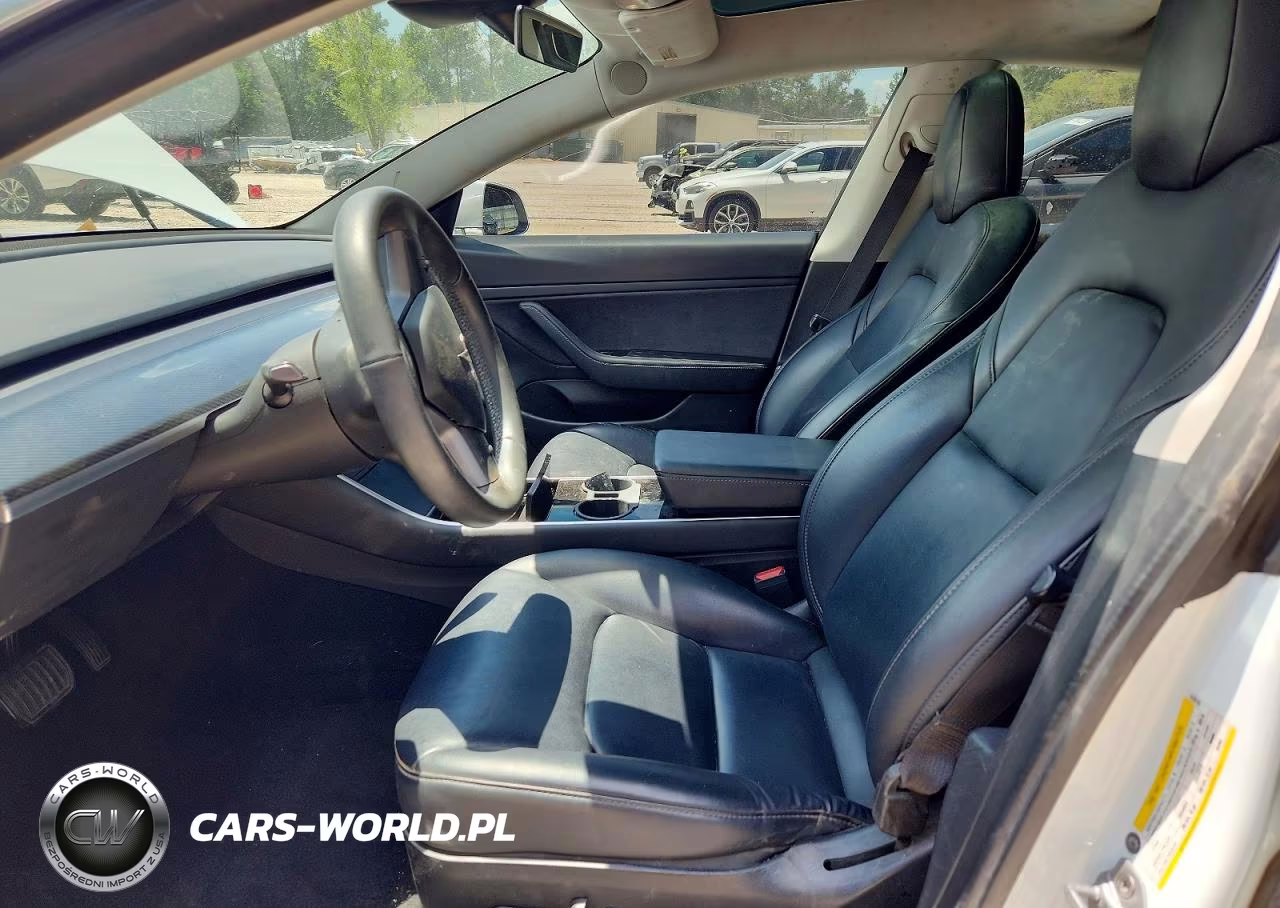 2020 Tesla Model 3 VIN:5YJ3E1EB0LF619735 - 7