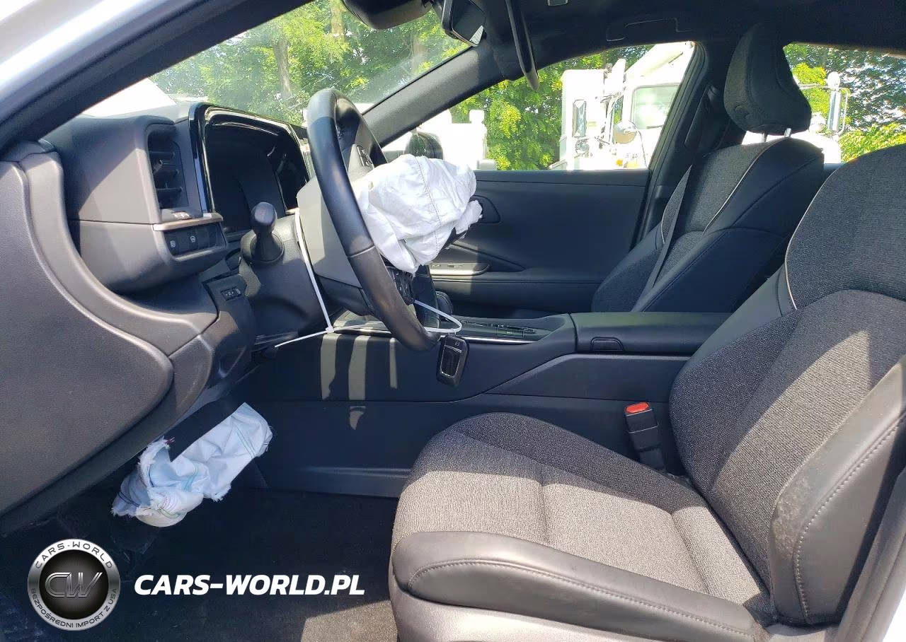 2023 Toyota Crown Xle VIN:JTDAAAAF6P3006971 - 7