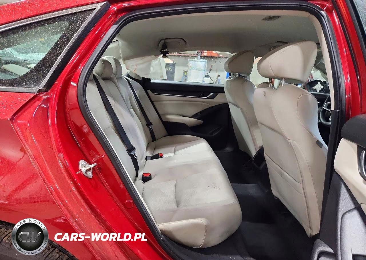 2018 Honda Accord Lx VIN:1HGCV1F1XJA067643 - 10