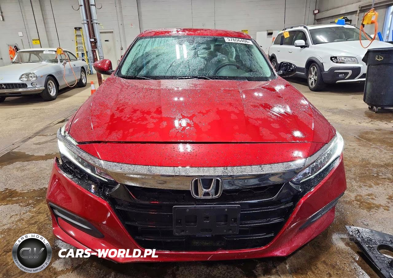 2018 Honda Accord Lx VIN:1HGCV1F1XJA067643 - 5