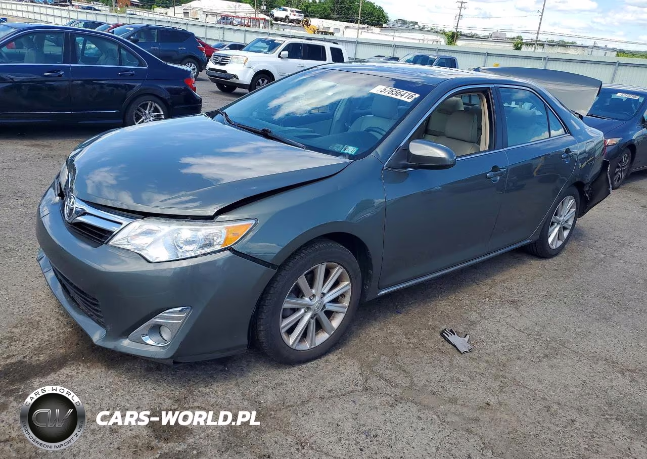 2012 Toyota Camry Xle V6 – zdjęcie 1 z 12