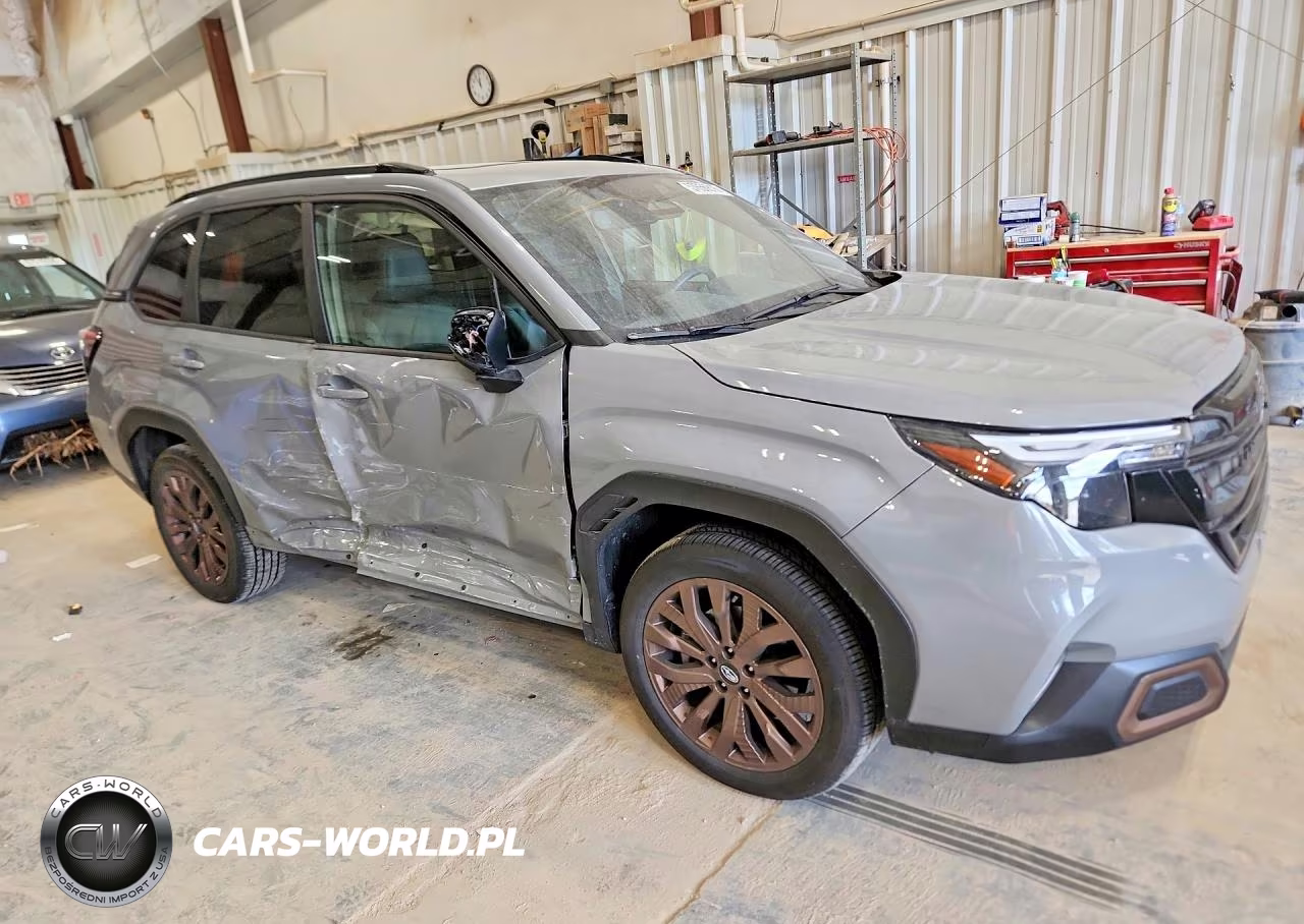 2025 Subaru Forester Sport VIN:JF2SLDHC3SH431220 - 4