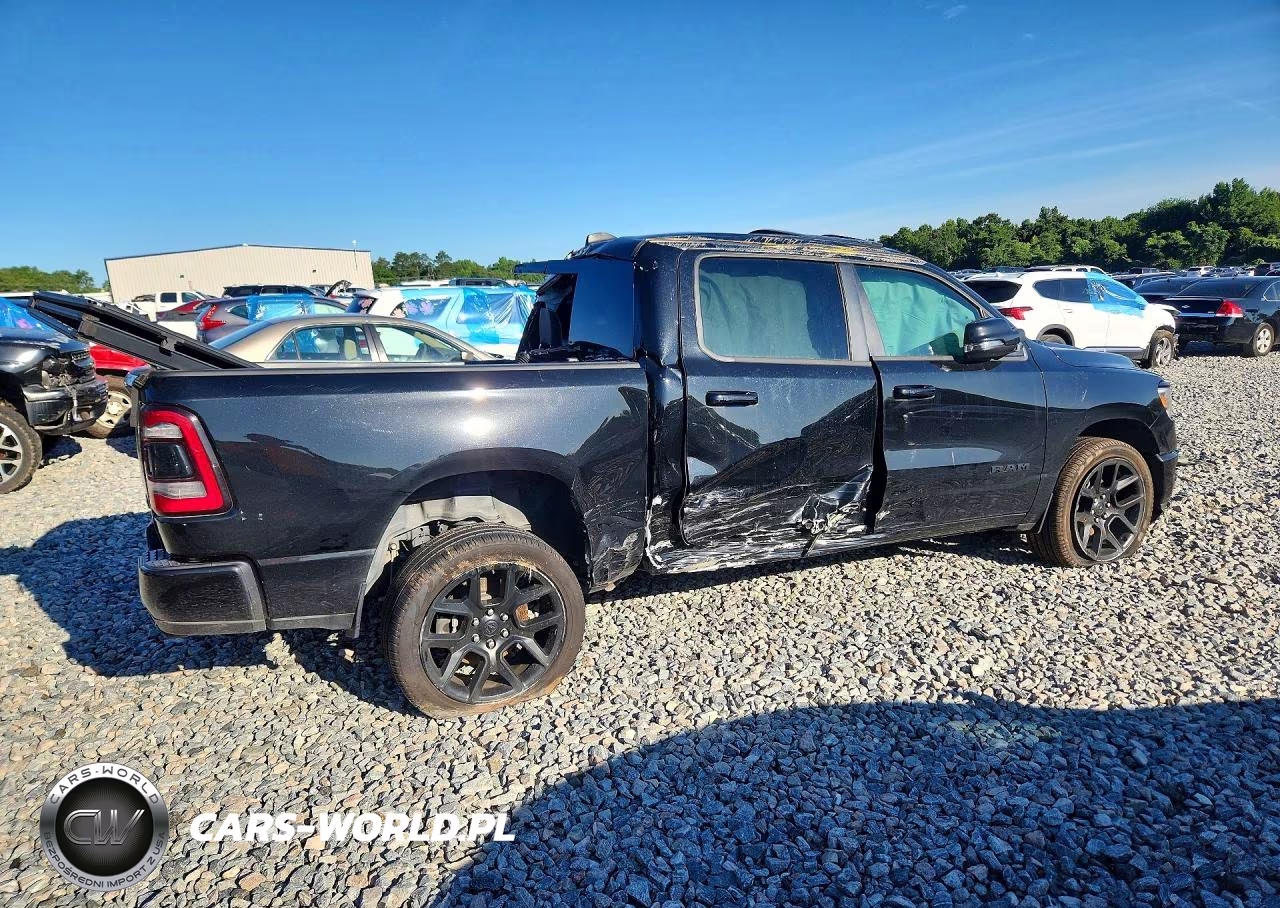 2024 Ram 1500 Laramie VIN:1C6SRFJT5RN138800 - 3