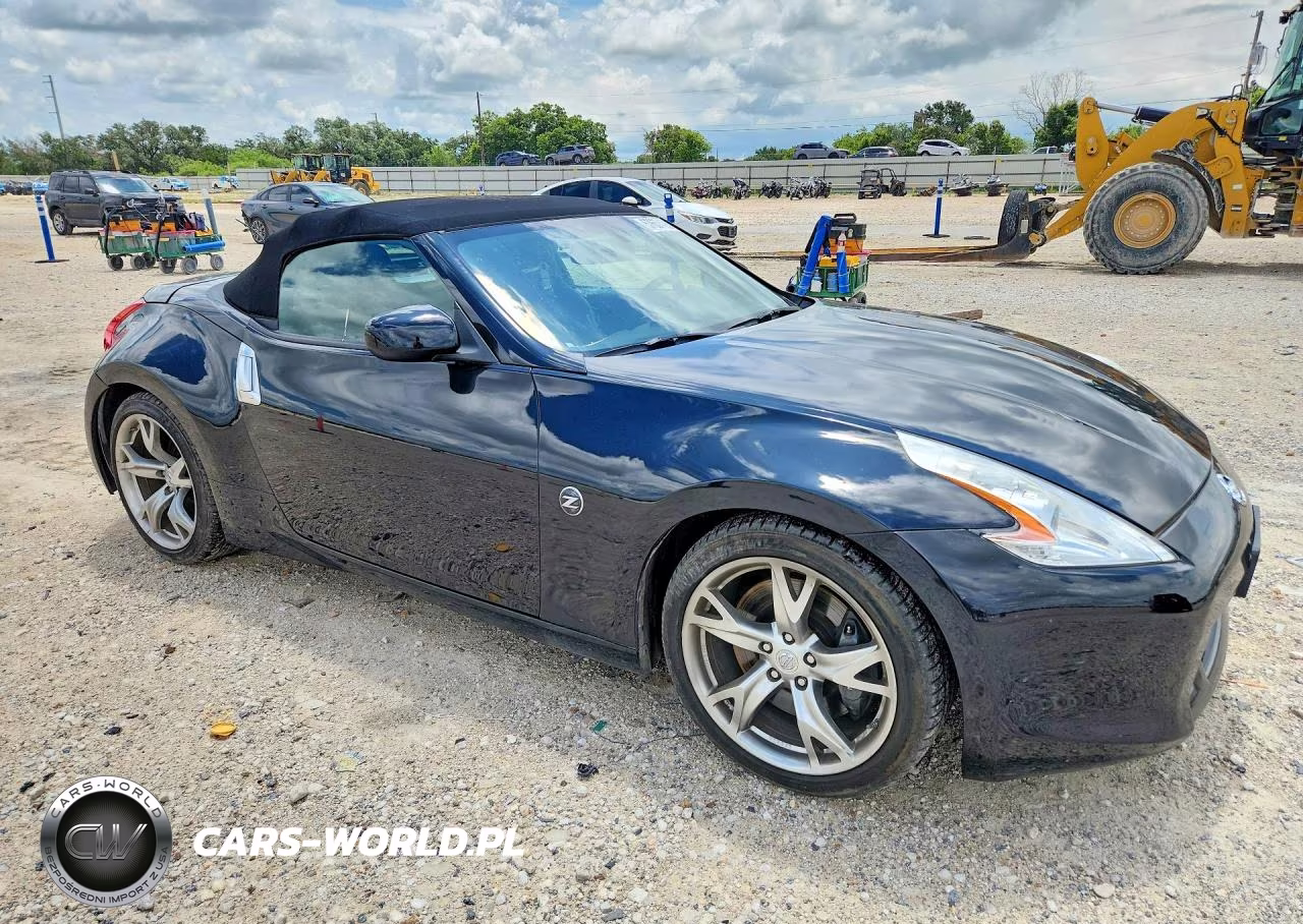 2010 Nissan 370Z Roadster VIN:JN1AZ4FH9AM302365 - 4