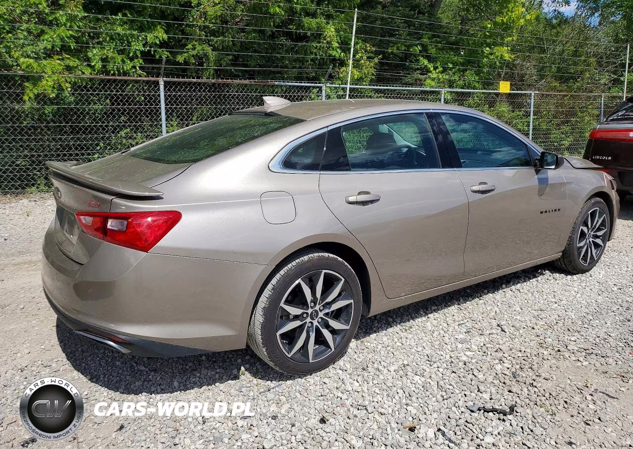 2022 Chevrolet Malibu Rs VIN:1G1ZG5ST8NF182339 - 3