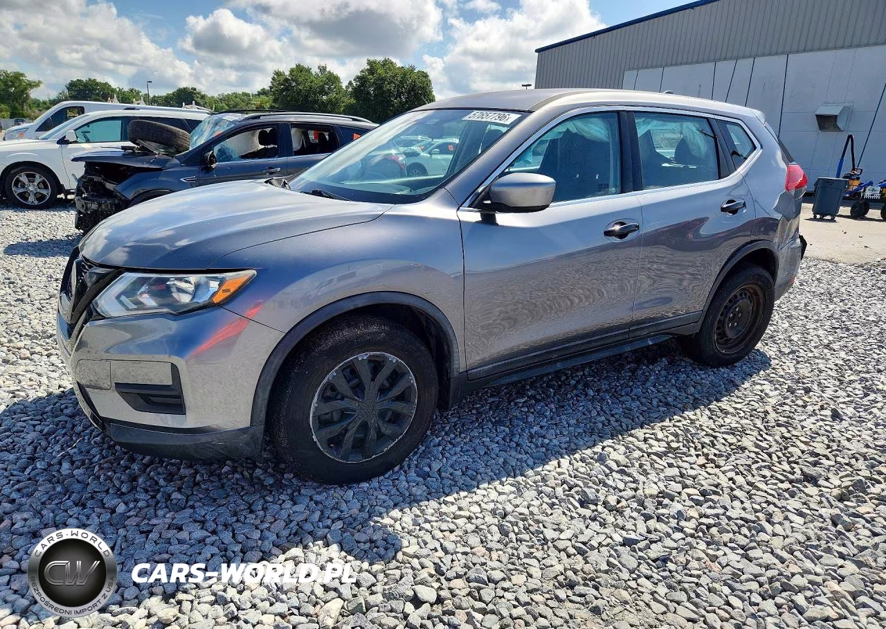 2018 Nissan Rogue S – zdjęcie 1 z 13