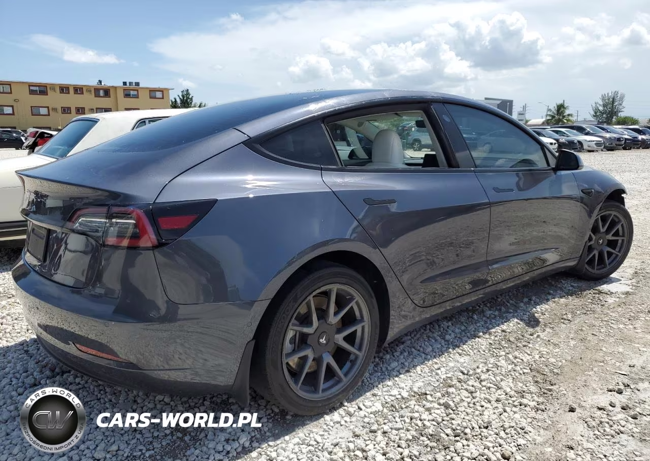 2022 Tesla Model 3 VIN:5YJ3E1EA8NF314820 - 3