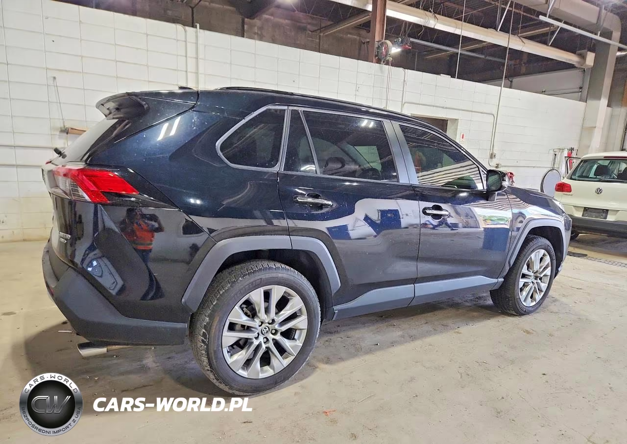 2021 Toyota Rav4 Limited VIN:JTMN1RFV0MD082112 - 3
