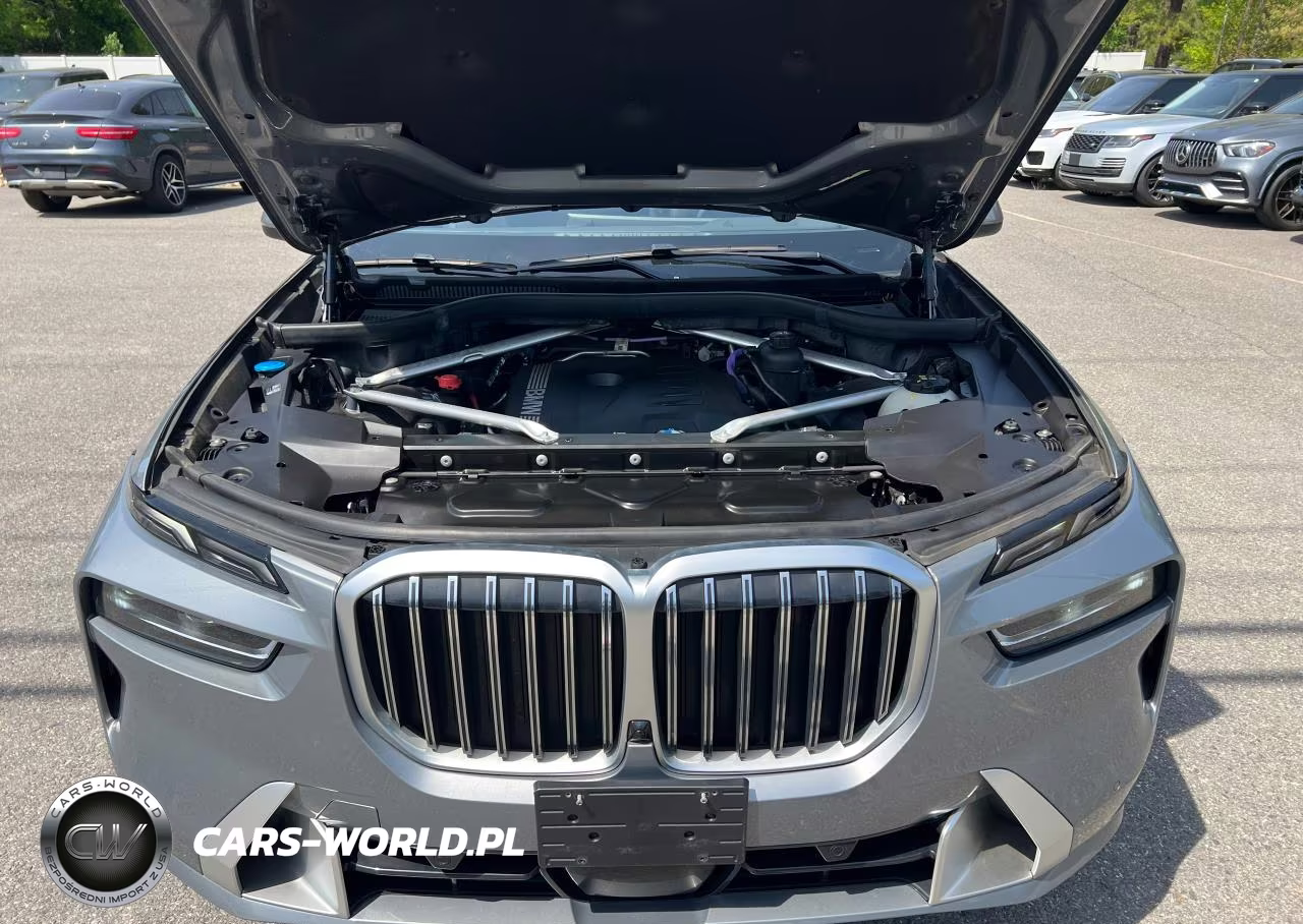 2024 BMW X7 xDrive40I VIN:5UX23EM00R9S52720 - 8