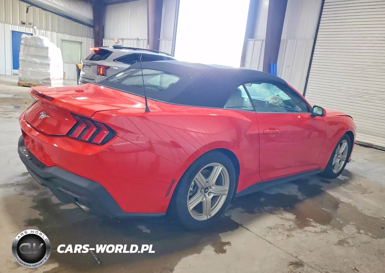 2026 Ford Mustang VIN:1FAGP8UH4T5115643 - 3