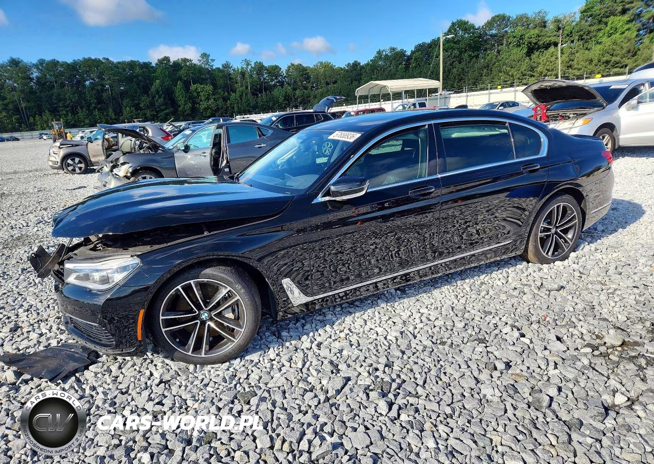 2016 BMW 750 Xi