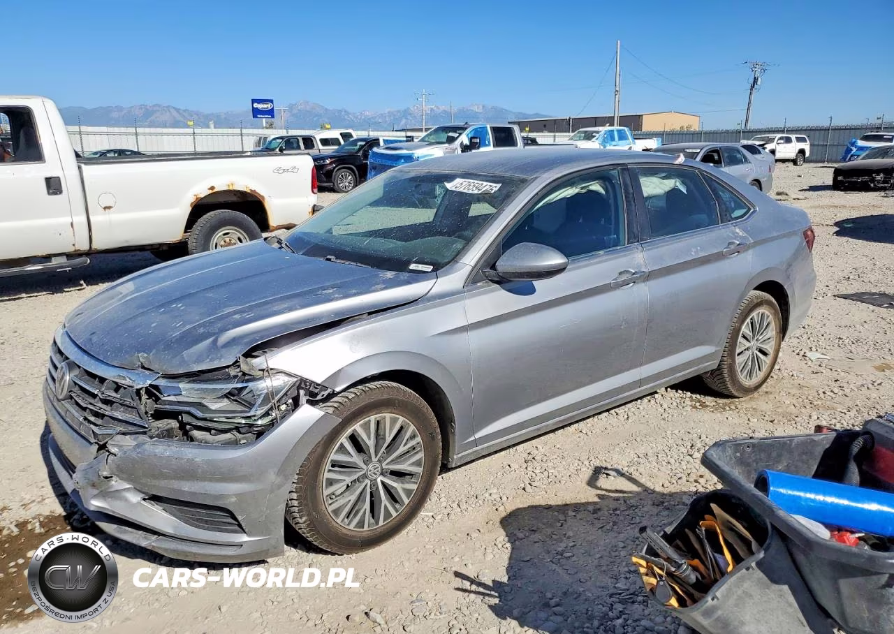 2021 Volk Jetta – zdjęcie 1 z 11