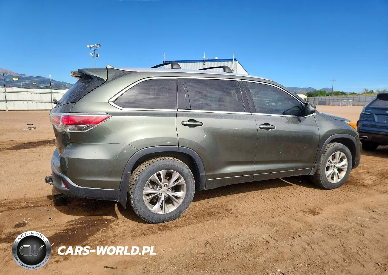 2015 Toyota Highlander Xle VIN:5TDJKRFHXFS152079 - 3