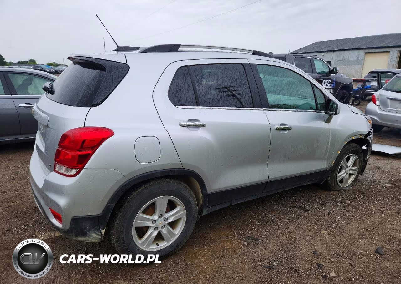 2018 Chevrolet Trax 1Lt VIN:KL7CJLSB5JB709021 - 3