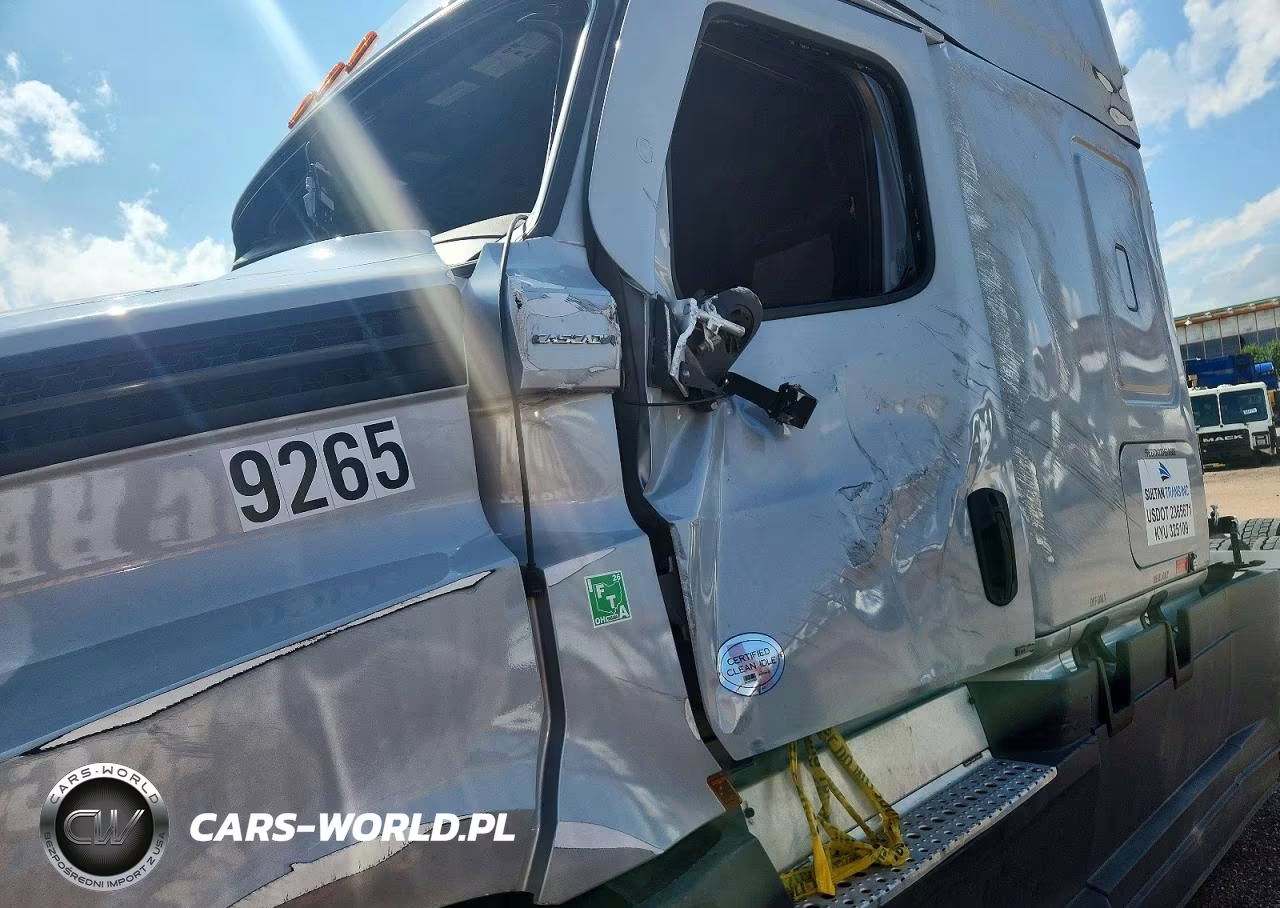 2023 Freightliner Cascadia 126 Semi Truck VIN:3AKJHHDR4PSNW9265 - 9