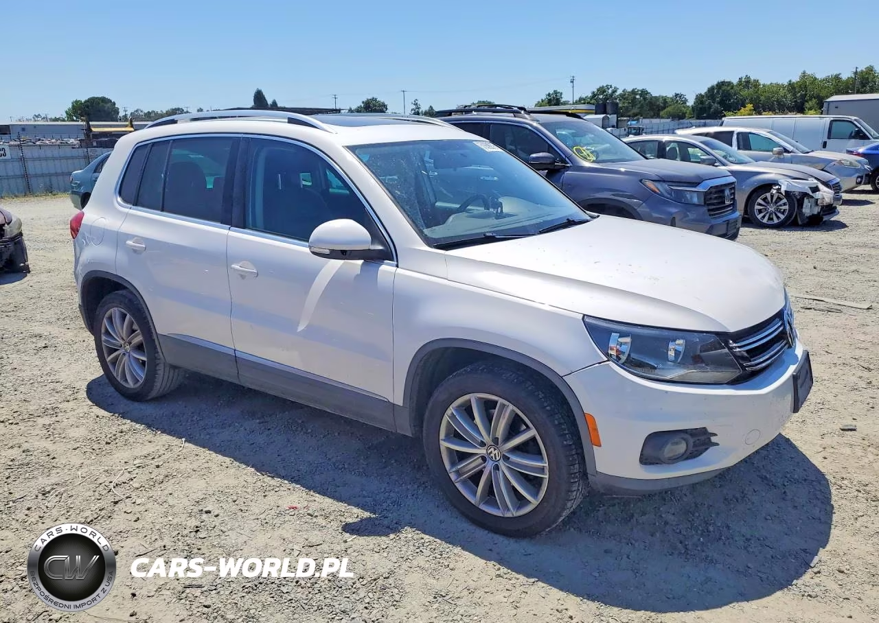 2013 Volkswagen Tiguan S VIN:WVGAV7AX8DW541998 - 4