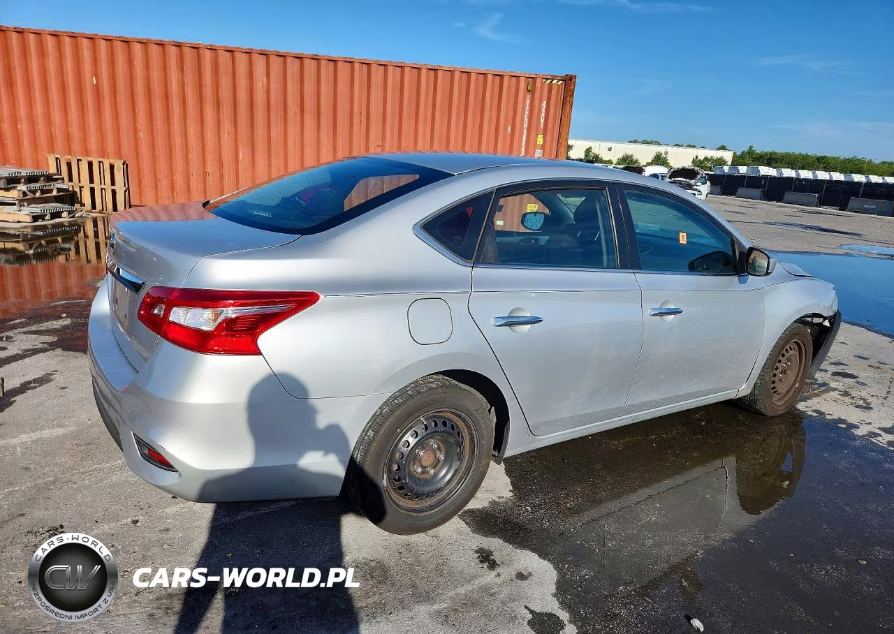 2016 Nissan Sentra S VIN:3N1AB7AP9GY233137 - 3