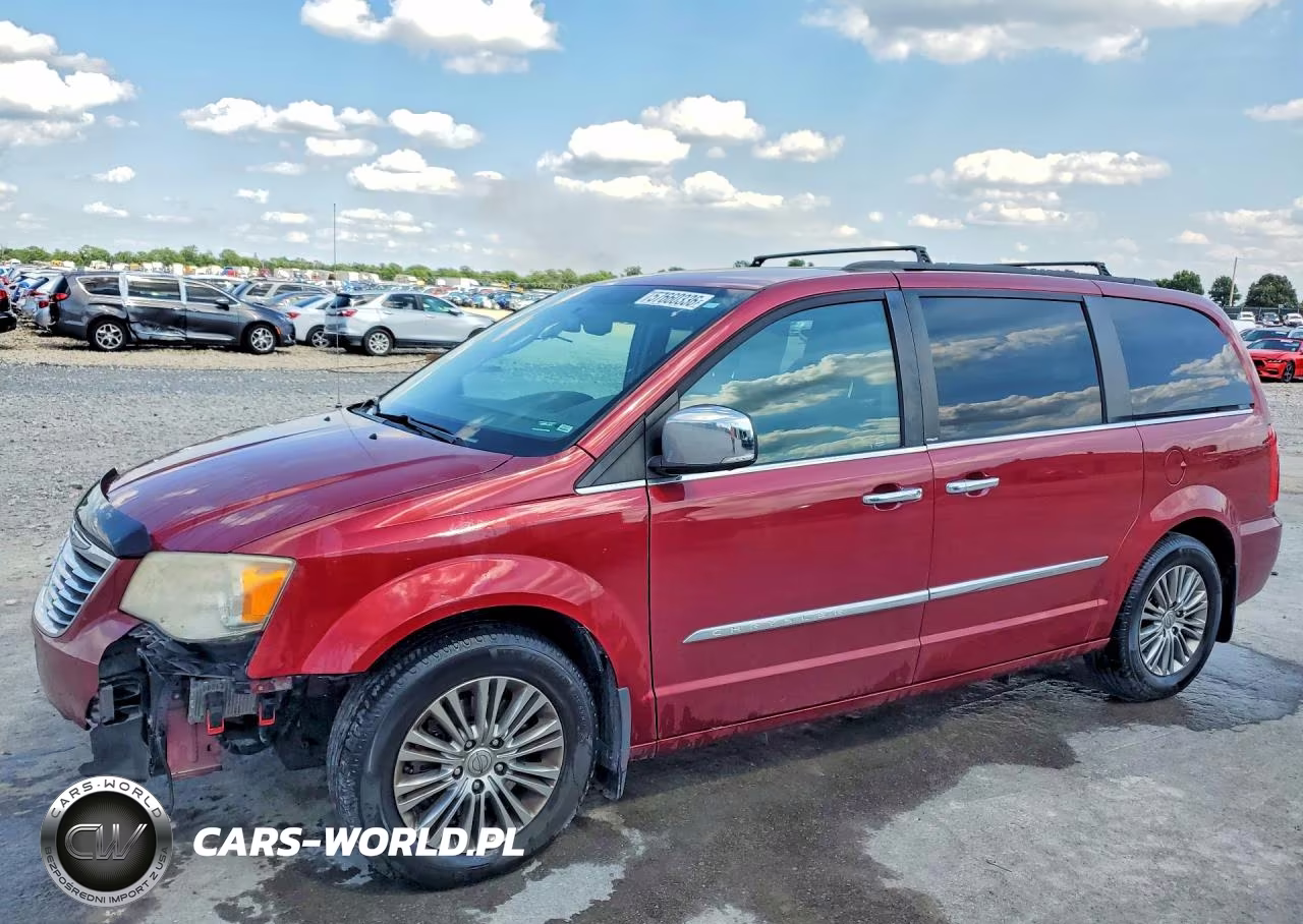 2014 Chrysler Town & Country Touring L – zdjęcie 1 z 13