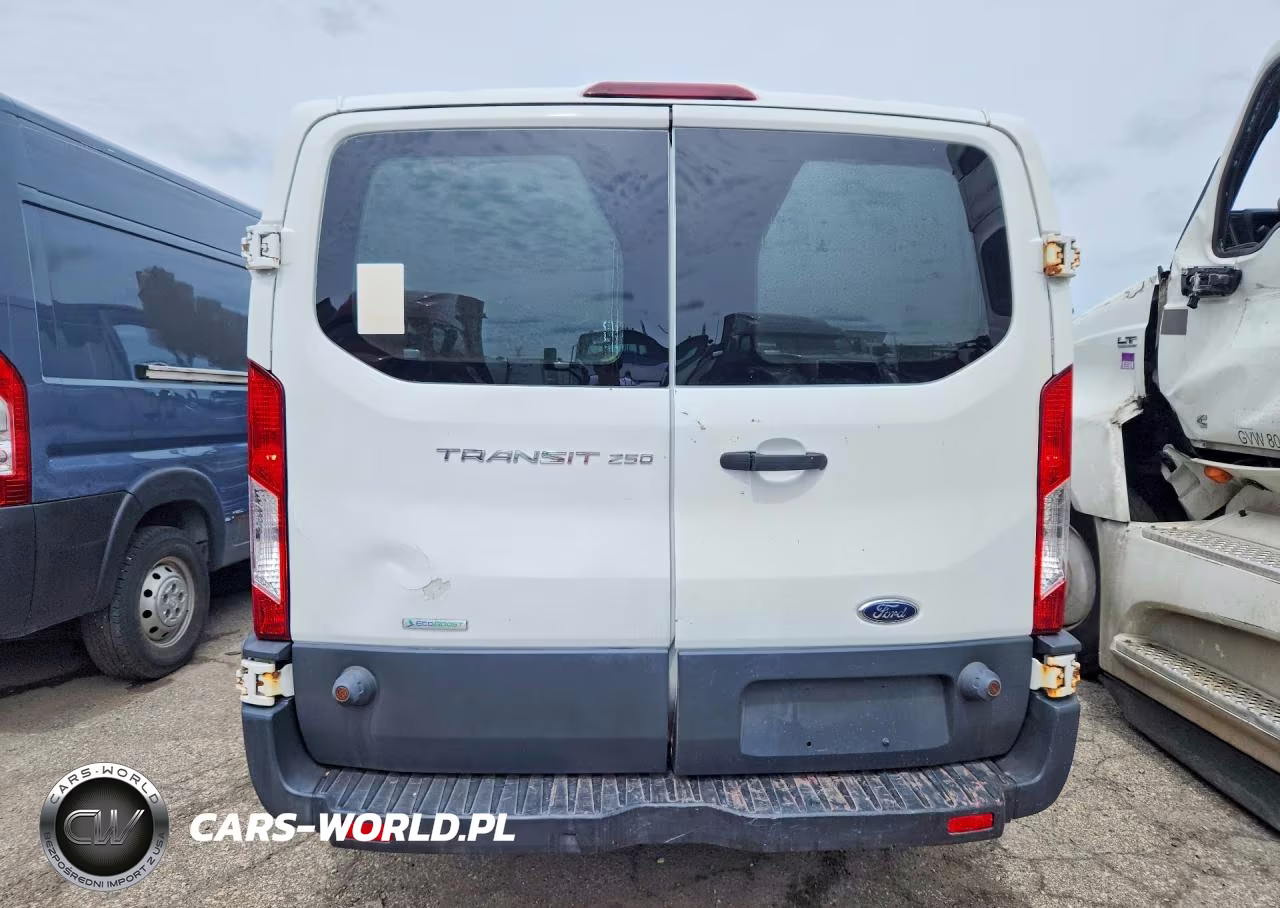 2015 Ford Transit T-250 VIN:1FTNR2ZG5FKB23846 - 6