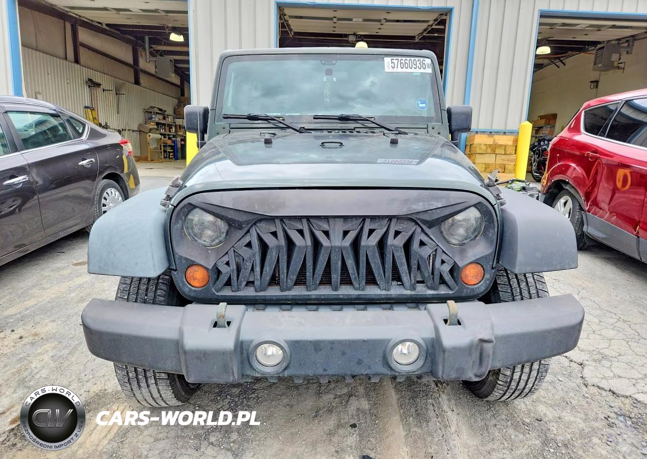 2011 Jeep Wrangler Unlimited Sport VIN:1J4BA3H15BL510781 - 5