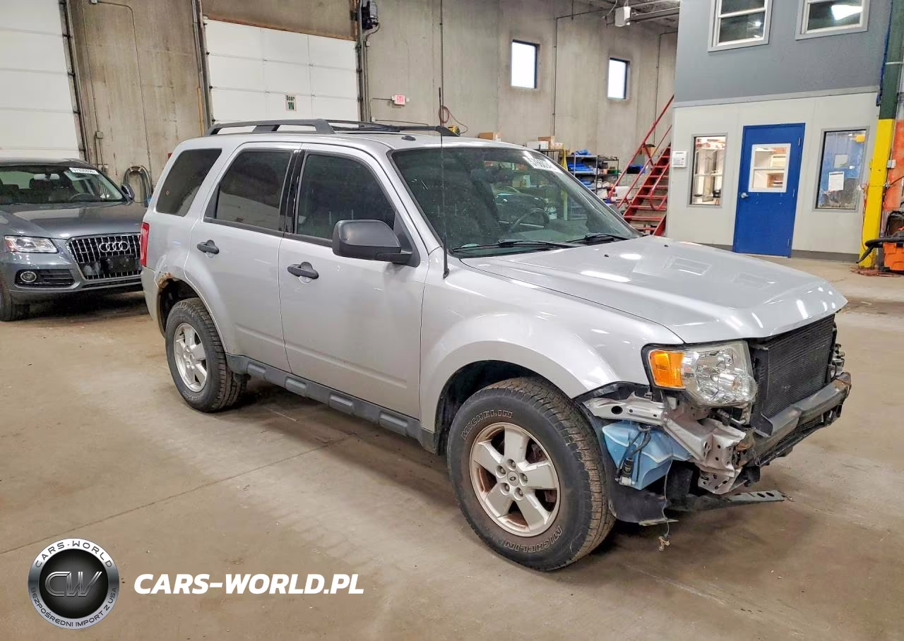 2012 Ford Escape Xlt VIN:1FMCU0DG2CKA35801 - 4